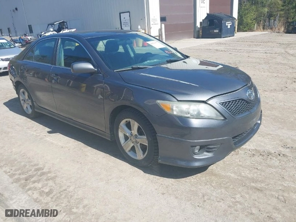2011 Toyota Camry LE with VIN 4T1BF3EK6BU766017, listed as a IAAI auction lot 41976377 with 158,856 mi miles. Bid and sale history available at carsss.com. Image 1.