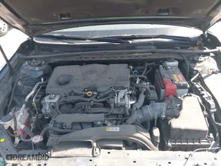2020 Toyota Camry SE with VIN 4T1G11AK5LU500066, listed as a IAAI auction lot 42000886 with 99,153 mi miles. Bid and sale history available at carsss.com. Image 10.