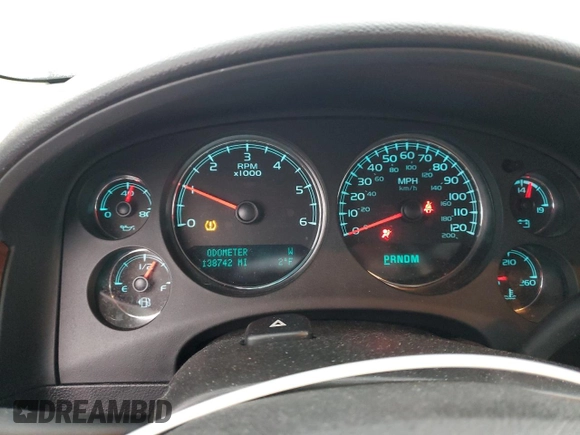 2012 GMC Yukon XL SLT with VIN 1GKS2KE73CR289965, listed as a Copart auction lot 85985984 with 138,742 mi miles and Salvage Title. Bid and sale history available at carsss.com. Image 9.