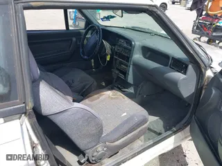 1991 Mercury Capri with VIN 6MPCT01ZXM8629590, listed as a IAAI auction lot 41821813 with 162,781 mi miles. Bid and sale history available at carsss.com. Image 5.