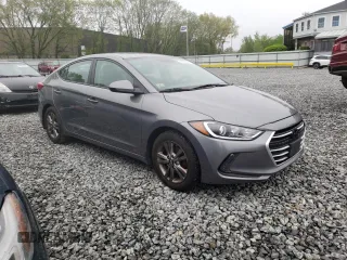 2018 Hyundai Elantra SEL with VIN 5NPD84LF0JH269587, listed as a Copart auction lot 56653885 with 118,484 mi miles and Clean Title. Bid and sale history available at DreamBid. Image 4.