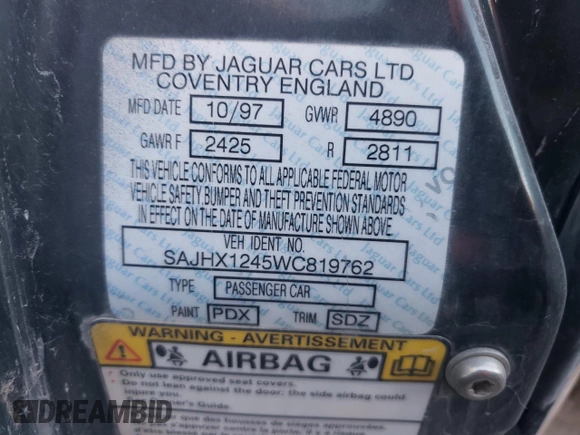 1998 Jaguar XJ with VIN SAJHX1245WC819762, listed as a Copart auction lot 81480174 with 132,491 mi miles and Salvage title. Bid and sale history available at DreamBid. Image 14.