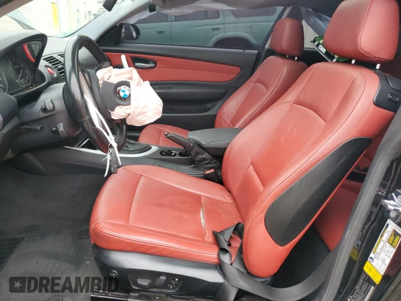 2009 BMW 1 Series 135i with VIN WBAUC73519VF25867, listed as a Copart auction lot 79644454 with Not provided miles and Salvage title. Bid and sale history available at DreamBid. Image 7.
