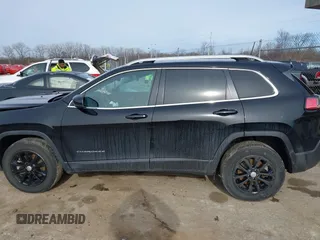 2021 Jeep Cherokee Latitude Lux with VIN 1C4PJMMX1MD216254, listed as a IAAI auction lot 41947214 with 35,445 mi miles and . Bid and sale history available at DreamBid. Image 14.