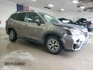 2020 Subaru Forester Premium with VIN JF2SKAJC3LH427908, listed as a Copart auction lot 61775115 with 60,489 mi miles and Salvage title. Bid and sale history available at DreamBid. Image 4.