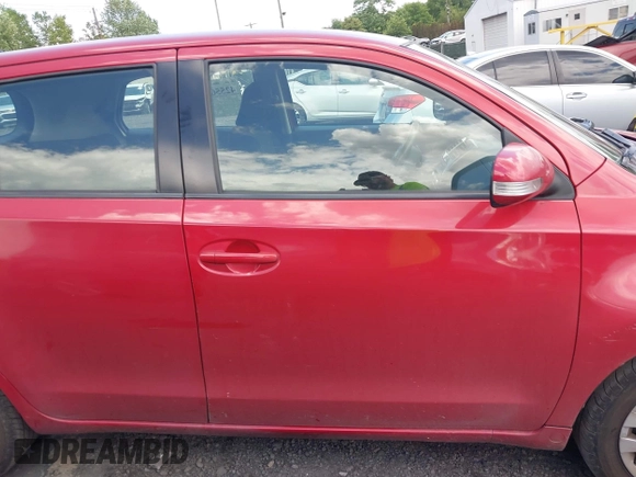 2008 Scion xD with VIN JTKKU10468J003313, listed as a IAAI auction lot 42556656 with 133,268 mi miles and . Bid and sale history available at DreamBid. Image 13.