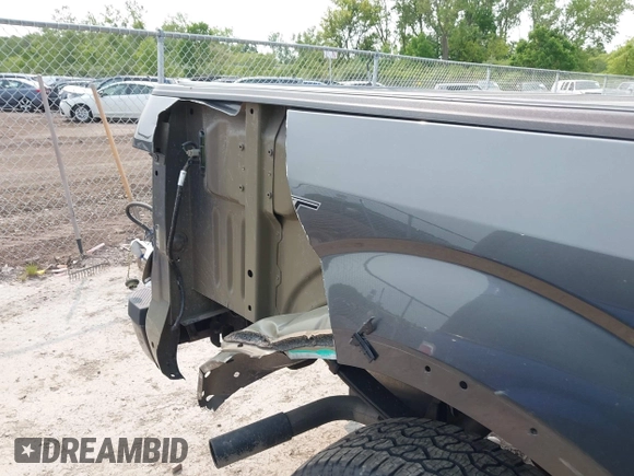 2020 Ford F-150 XL with VIN 1FTEW1EP1LFC21317, listed as a IAAI auction lot 42391410 with 77,999 mi miles and . Bid and sale history available at DreamBid. Image 17.