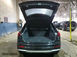 2019 Audi Q3 Premium Plus with VIN WA1BECF38K1065134, listed as a Copart auction lot 47341415 with 89,370 mi miles and Clean Title. Bid and sale history available at carsss.com. Image 6.