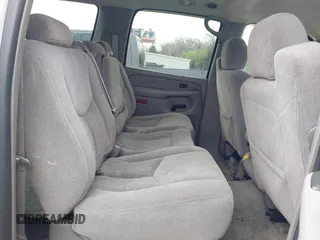 2006 Chevrolet Suburban Z71 with VIN 3GNFK16Z46G243824, listed as a IAAI auction lot 41910730 with 252,496 mi miles and . Bid and sale history available at DreamBid. Image 8.