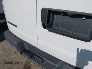 2017 Chevrolet Express Cargo z VIN 1GCWGAFF5H1326857, wystawiony jako IAAI lot #42770203 z przebiegiem Nie podano mil oraz . Historia ofert i sprzedaży dostępna na DreamBid. Obrazek 16.