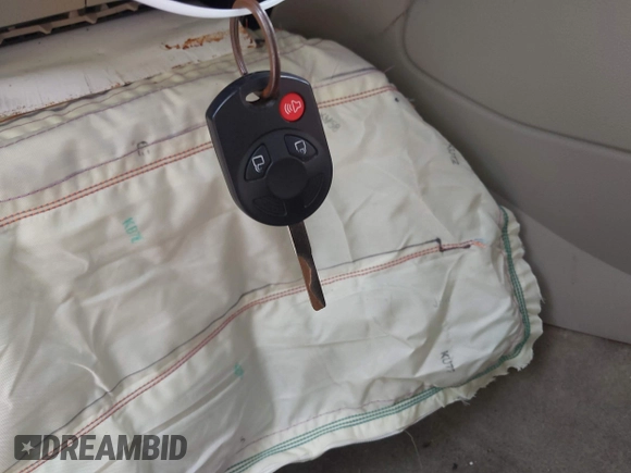 2014 Ford Escape SE with VIN 1FMCU9G99EUC81141, listed as a IAAI auction lot 42436279 with 123,947 mi miles and . Bid and sale history available at DreamBid. Image 11.