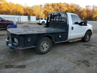 2016 Ford Super Duty F-250 SRW XL with VIN 1FTBF2A65GEB30391, listed as a Copart auction lot 84386904 with 155,898 mi miles and Salvage Title. Bid and sale history available at carsss.com. Image 3.