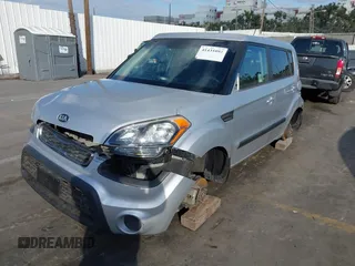 2013 Kia Soul + z VIN KNDJT2A66D7754382, wystawiony jako IAAI lot #41431092 z przebiegiem Nie podano mil oraz . Historia ofert i sprzedaży dostępna na DreamBid. Obrazek 17.