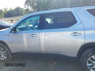 2020 Chevrolet Traverse LT Cloth z VIN 1GNERGKW3LJ319386, wystawiony jako IAAI lot #42308032 z przebiegiem 77 108 mil mil oraz . Historia ofert i sprzedaży dostępna na DreamBid. Obrazek 14.