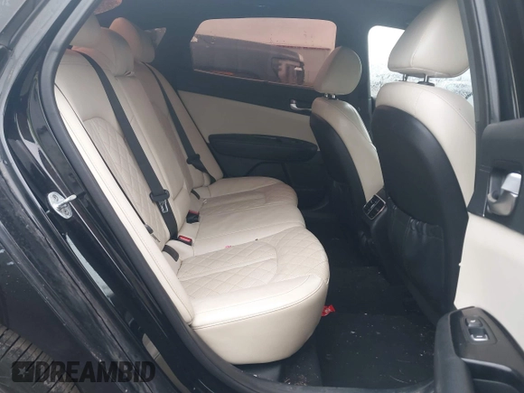 2016 Kia Optima SXL Turbo with VIN 5XXGV4L27GG049824, listed as a IAAI auction lot 41153087 with 93,921 mi miles. Bid and sale history available at carsss.com. Image 8.