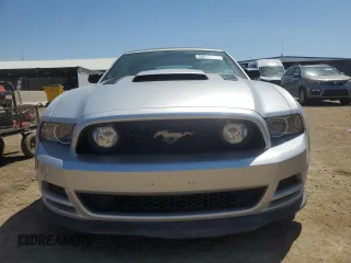 2014 Ford Mustang V6 with VIN 1ZVBP8EM1E5267136, listed as a Copart auction lot 58243345 with 62,751 mi miles and Salvage title. Bid and sale history available at DreamBid. Image 5.