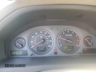 2002 Volvo S80 z VIN YV1TS91D521261855, wystawiony jako Copart lot #41885225 z przebiegiem 81 920 mil mil oraz Szkoda całkowita • Salvage title. Historia ofert i sprzedaży dostępna na DreamBid. Obrazek 9.