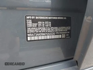 2021 BMW 2 Series 228i xDrive z VIN WBA73AK09M7G52220, wystawiony jako IAAI lot #42403680 z przebiegiem 72 407 mil mil oraz . Historia ofert i sprzedaży dostępna na DreamBid. Obrazek 9.