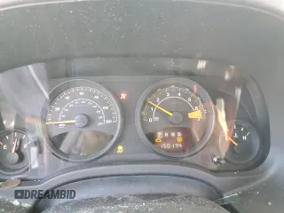 2014 Jeep Patriot Altitude z VIN 1C4NJPBA5ED848165, wystawiony jako Copart lot #56817635 z przebiegiem 150 174 mil mil oraz Szkoda całkowita • Salvage title. Historia ofert i sprzedaży dostępna na DreamBid. Obrazek 9.