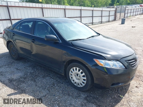 2009 Toyota Camry with VIN 4T4BE46K79R132741, listed as a IAAI auction lot 42043400 with 282,556 mi miles. Bid and sale history available at carsss.com. Image 1.