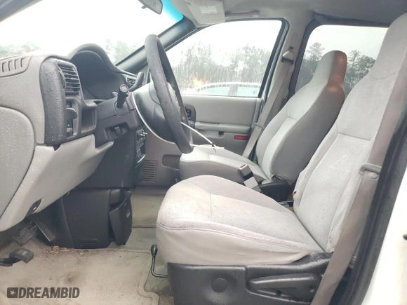 2003 Chevrolet Venture Plus with VIN 1GNDU03E83D262074, listed as a Copart auction lot 48410235 with 132,031 mi miles and Clean Title. Bid and sale history available at carsss.com. Image 7.
