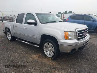 2013 GMC Sierra 1500 SLT with VIN 3GTP2WE74DG115414, listed as a IAAI auction lot 42441966 with 291,605 mi miles and . Bid and sale history available at DreamBid. Image 1.