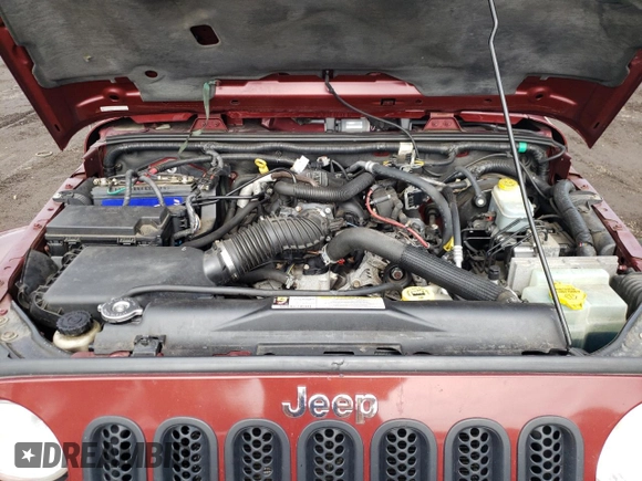 2008 Jeep Wrangler Sahara with VIN 1J4FA54178L566037, listed as a Copart auction lot 61439685 with 115,812 mi miles and Salvage title. Bid and sale history available at DreamBid. Image 11.