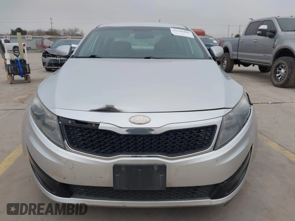 2013 Kia Optima LX with VIN KNAGM4A79D5377485, listed as a IAAI auction lot 41290306 with 172,253 mi miles. Bid and sale history available at carsss.com. Image 12.