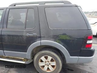 2006 Ford Explorer XLT z VIN 1FMEU73E56UB30587, wystawiony jako IAAI lot #42337673 z przebiegiem 270 322 mil mil oraz . Historia ofert i sprzedaży dostępna na DreamBid. Obrazek 15.