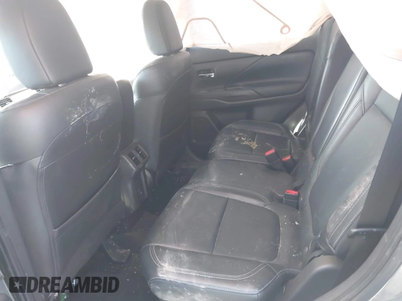 2020 Mitsubishi Outlander ES z VIN JA4AZ3A32LZ040935, wystawiony jako IAAI lot #41521469 z przebiegiem 86 106 mil mil oraz . Historia ofert i sprzedaży dostępna na DreamBid. Obrazek 8.