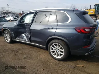 2021 BMW X5 xDrive40i with VIN 5UXCR6C0XM9F38757, listed as a Copart auction lot 46938813 with 0 mi miles. Bid and sale history available at carsss.com. Image 2.