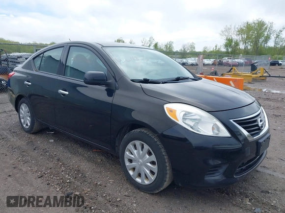 2014 Nissan Versa SV with VIN 3N1CN7AP2EK464770, listed as a IAAI auction lot 42191565 with 101,349 mi miles and . Bid and sale history available at carsss.com. Image 1.
