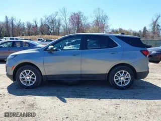 2024 Chevrolet Equinox LT with VIN 3GNAXTEG1RL271440, listed as a IAAI auction lot 41863055 with 20,746 mi miles. Bid and sale history available at carsss.com. Image 14.