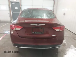 2015 Chrysler 200 Limited with VIN 1C3CCCAB0FN526585, listed as a IAAI auction lot 41558501 with 150,100 mi miles. Bid and sale history available at carsss.com. Image 15.