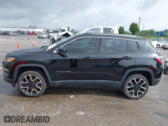 2018 Jeep Compass Limited with VIN 3C4NJDCB9JT238358, listed as a IAAI auction lot 42113754 with 105,266 mi miles and . Bid and sale history available at DreamBid. Image 14.