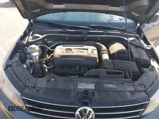 2016 Volkswagen Jetta Sport z VIN 3VWD17AJ0GM386504, wystawiony jako IAAI lot #42000125 z przebiegiem 90 405 mil mil oraz . Historia ofert i sprzedaży dostępna na DreamBid. Obrazek 10.
