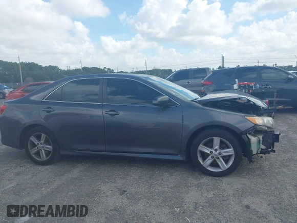2012 Toyota Camry L with VIN 4T1BF1FK1CU165165, listed as a IAAI auction lot 41957566 with 127,048 mi miles. Bid and sale history available at carsss.com. Image 13.