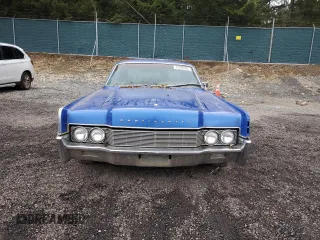 1967 Lincoln Continental with VIN 7Y82G808697, listed as a Copart auction lot 45420305 with 5,451 mi miles and Clean Title. Bid and sale history available at DreamBid. Image 5.