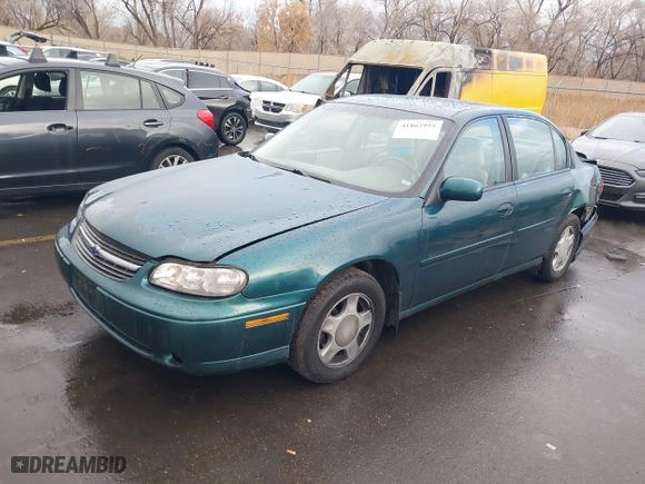 2000 Chevrolet Malibu LS with VIN 1G1NE52J4Y6135123, listed as a IAAI auction lot 41162955 with 164,327 mi miles. Bid and sale history available at carsss.com. Image 2.