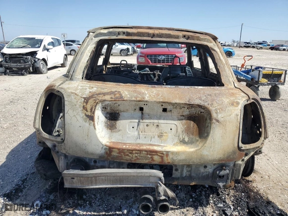 2017 MINI Hardtop 4 Door Cooper S with VIN WMWXU3C3XH2B64463, listed as a Copart auction lot 48665685 with 0 mi miles and Non Repairable. Bid and sale history available at carsss.com. Image 6.