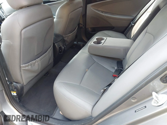 2012 Hyundai Sonata SE z VIN 5NPEC4AC5CH415951, wystawiony jako IAAI lot #42416363 z przebiegiem 205 744 mil mil oraz . Historia ofert i sprzedaży dostępna na DreamBid. Obrazek 8.
