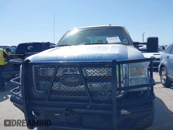 2012 Ford F-250 XL z VIN 1FT7W2BT7CEB38710, wystawiony jako IAAI lot #42003398 z przebiegiem 315 906 mil mil oraz . Historia ofert i sprzedaży dostępna na DreamBid. Obrazek 12.