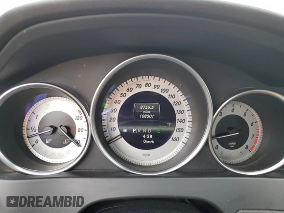 2013 Mercedes-Benz C 350 с VIN WDDGJ5HB6DG052606, выставлен на аукционе Copart как лот 56541495 с пробегом 108 501 миль миль и Списание • Salvage title. История ставок и продаж доступна на DreamBid. Изображение 9.
