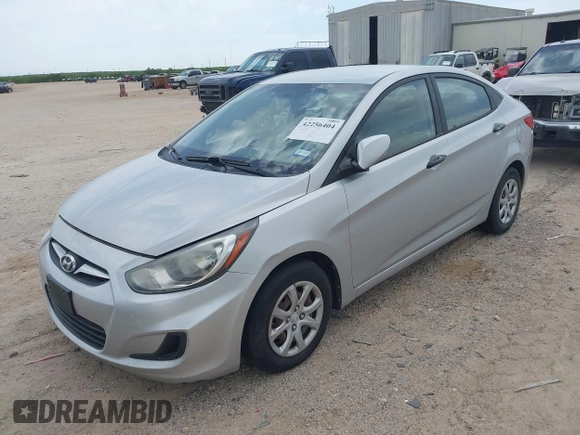 2012 Hyundai Accent GLS z VIN KMHCT4AE8CU095891, wystawiony jako IAAI lot #42256404 z przebiegiem 171 514 mil mil oraz . Historia ofert i sprzedaży dostępna na DreamBid. Obrazek 2.