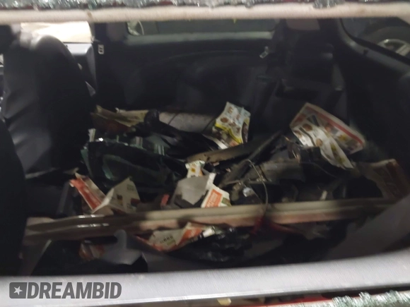 2006 MINI Hardtop S with VIN WMWRE33536TL20807, listed as a IAAI auction lot 42049707 with Not provided miles and . Bid and sale history available at DreamBid. Image 11.