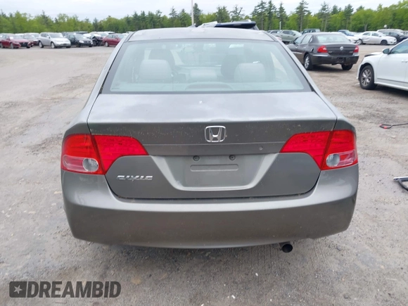 2006 Honda Civic LX z VIN 2HGFA165X6H525119, wystawiony jako IAAI lot #42314196 z przebiegiem 121 752 mil mil oraz . Historia ofert i sprzedaży dostępna na DreamBid. Obrazek 17.