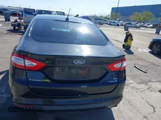 2015 Ford Fusion SE Hybrid with VIN 3FA6P0LU9FR294551, listed as a IAAI auction lot 41545007 with 179,906 mi miles. Bid and sale history available at carsss.com. Image 17.