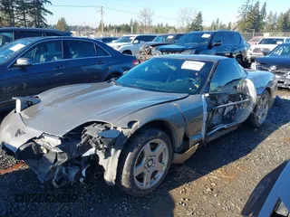 1999 Chevrolet Corvette with VIN 1G1YY22G2X5111043, listed as a IAAI auction lot 41390901 with 140,869 mi miles. Bid and sale history available at carsss.com. Image 6.