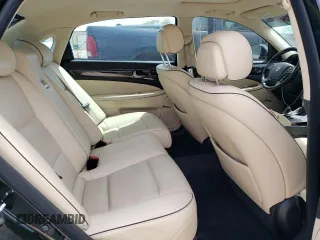 2014 Hyundai Equus Ultimate z VIN KMHGH4JH7EU082551, wystawiony jako Copart lot #51662824 z przebiegiem 129 260 mil mil oraz Szkody całkowita. Historia ofert i sprzedaży dostępna na DreamBid. Obrazek 10.