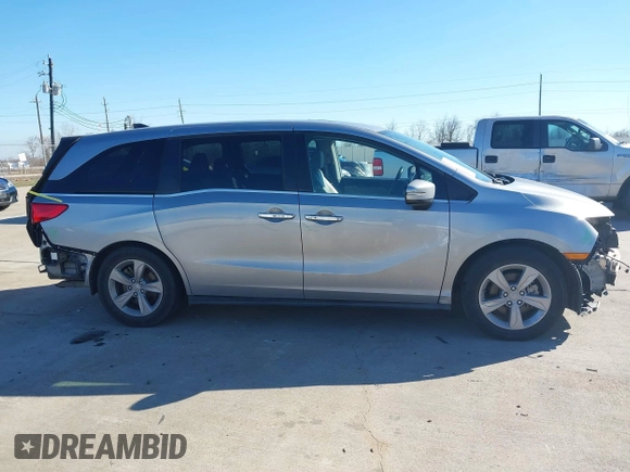 2019 Honda Odyssey EX-L with VIN 5FNRL6H76KB028490, listed as a IAAI auction lot 41636751 with 79,827 mi miles. Bid and sale history available at carsss.com. Image 13.